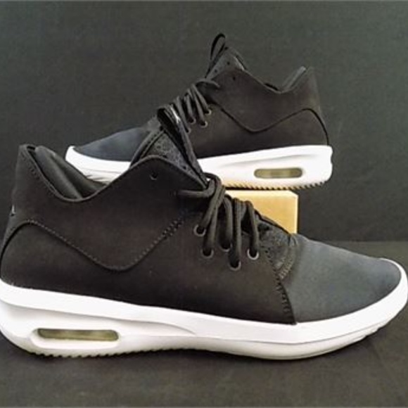 Jordan First Class 'Black White' Size:8.5